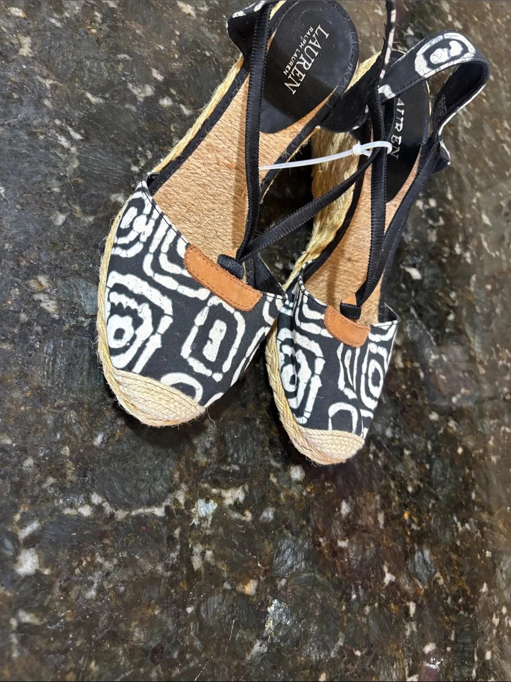 Lauren Ralph Lauren wedge sandals! Women’s 9.5